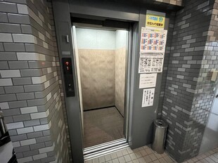 トライレイトナの物件外観写真